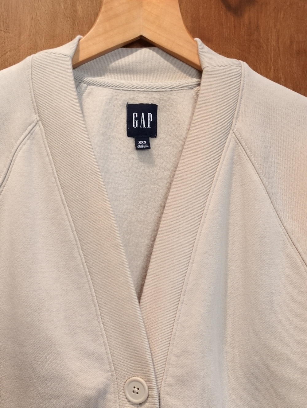 GAP Fleece Button-Up Cardigan In Light Tan Size XXS - Picture 2 of 7